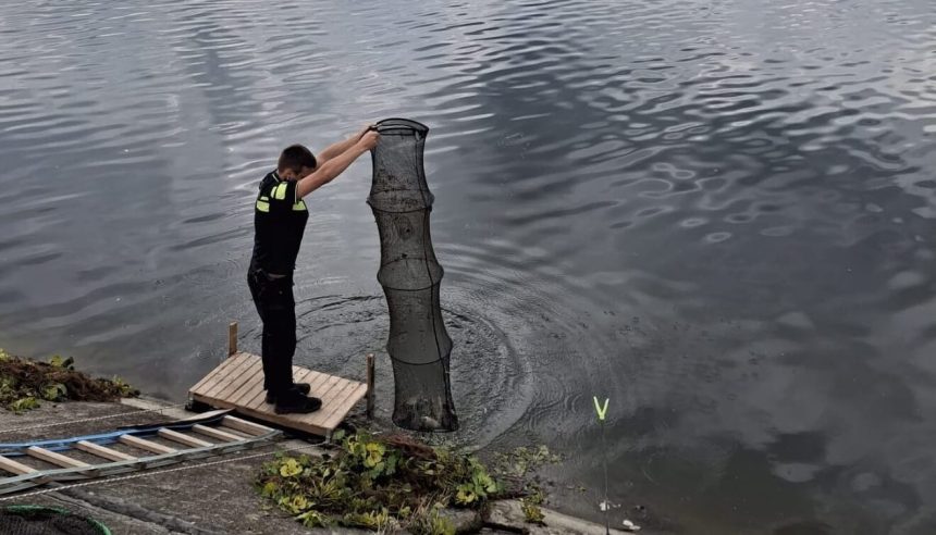 Actiune pe Olt Pescari amendati pentru braconaj
