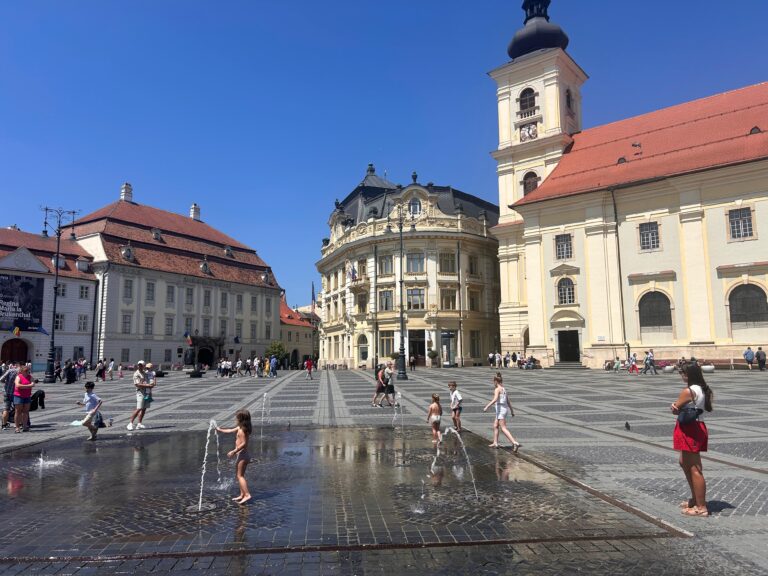 Cod portocaliu de canicula la Sibiu evitati soarele si alcoolul