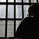 Cosmar nesfarsit pentru o sibianca sotul o ameninta din puscarie