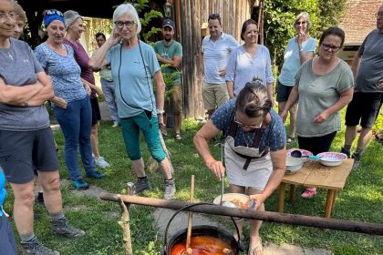 Drumetie in Malancrav pe urmele unui print