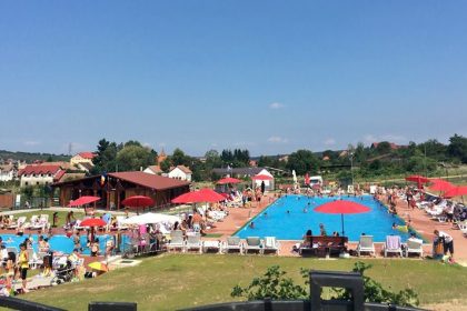 Duminica se deschide strandul din Cisnadie cu tarife noi