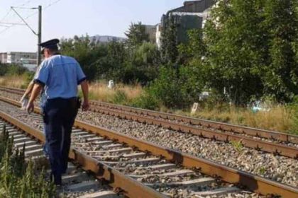 Femeie acidentata de tren la Micasasa