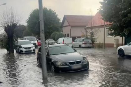 Furtuna a devastat Sibiu strazi inundate Dezastru