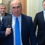Guvernul Bolojan rezista Motiuena AUR respinsa in Parlament