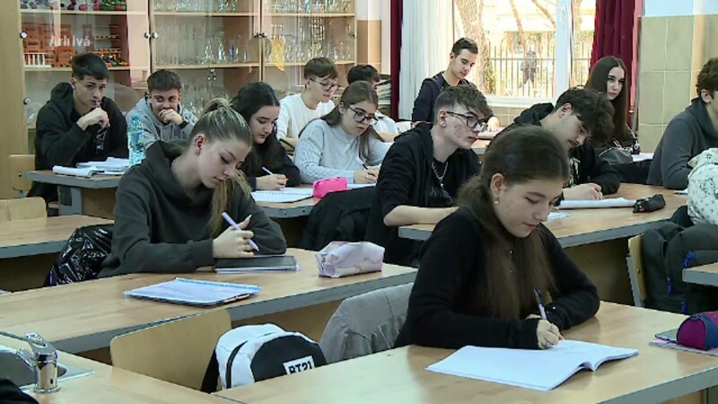 Incepe a doua sansa la Bac inscrierile toamna