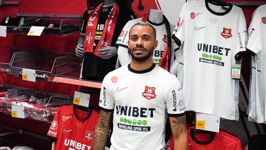 Noul atacant al FC Hermannstadt prezentat oficial tricoul cu numarul 7