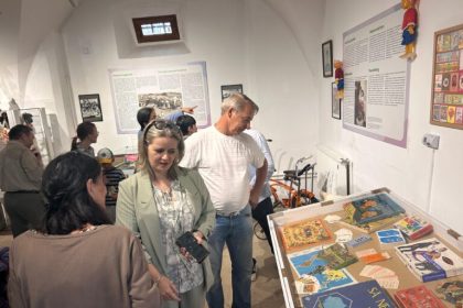 O lume pierduta Copilaria in comunism intre jocuri si lipsuri