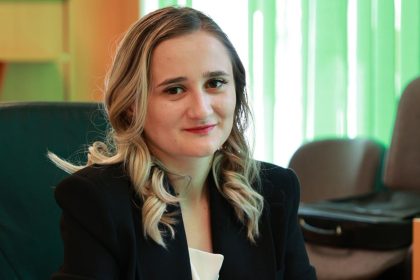 O vanceanca singura cu 10 la Titularizare