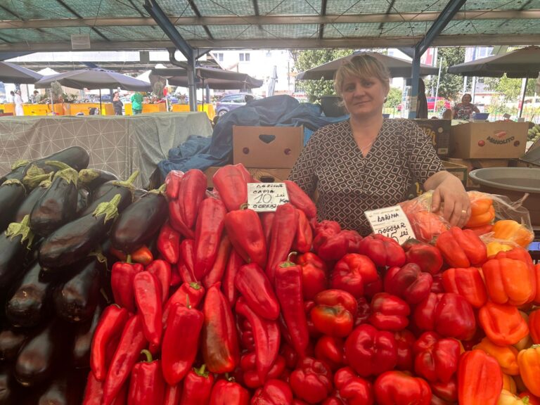 Piaza Rahovei tot mai goala comerciantii pierd terren