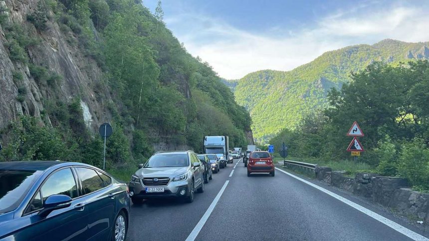 Restrictii pe Valea Oltului la inceputul saptamanii