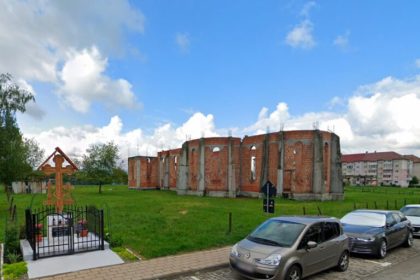 Se demoleaza o biserica dintr un sat din Sibiu