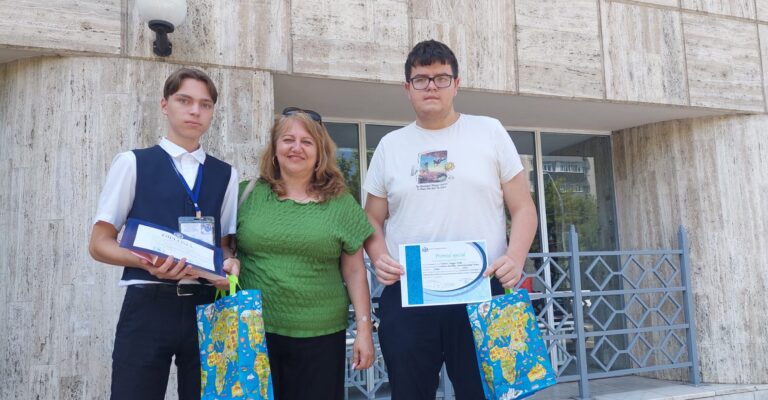Sibienii pe harta performantei Elevii de la Goga si SNG Medias printre cei mai buni geografi ai tarii