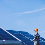 Teapa colosala de la o firma de fotovoltaice