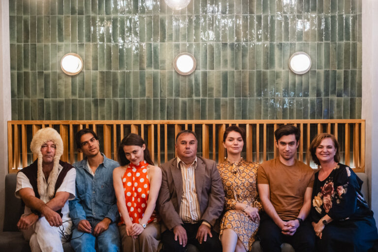 Teatrul ca pod intre culturi Union Place premiera unica