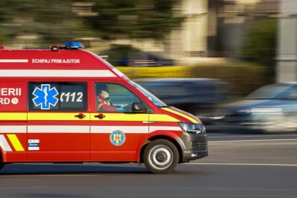 Valea Oltului blocata dupa un accident cu trei victime