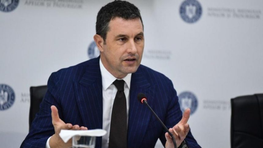 Cum va fi efectuata reducerea de posturi in administratie