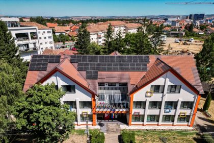 Directori si contabili in pericol dupa comasarea scolilor