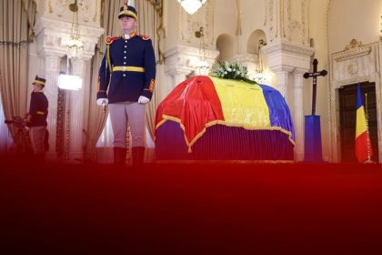 Funeraliile de Stat sicriul lui Ion Iliescu la Ghencea