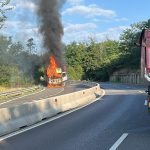Incendiu pe DN7 TIR cu alimente prins de flacari
