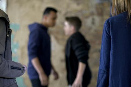 Noapte de groaza la Apoldu de Sus adolescent atacat brutal