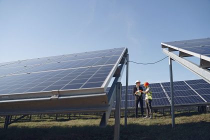 Premier naional parcurile fotovoltaice depasesc termocentralele