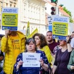 Profesorii din Sibiu protesteaza la Bucuresti pe 8 septembrie