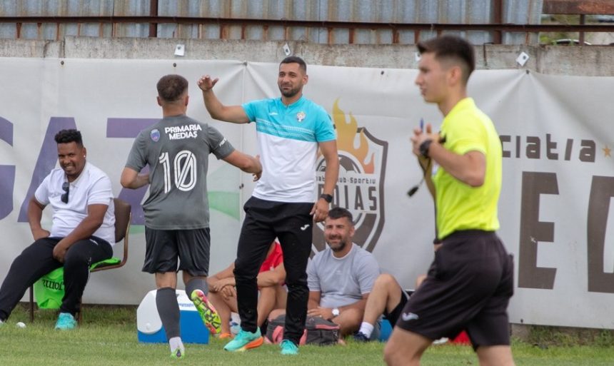 Soc la ACS Medias Antrenorul ameninta cu demisia