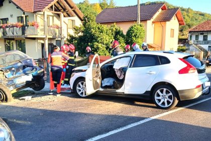 accident tragic intre sibiu si valcea 7 victime un copil critic