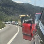 Accident luni pe Valea Oltului trafic blocat