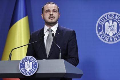 Adio hartii si cozi la doctor PIAS schimba tot