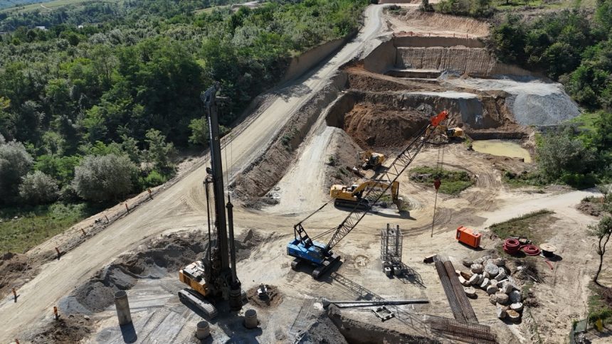 Avansul lucrarilor la sectorul Boita Cornetu A1