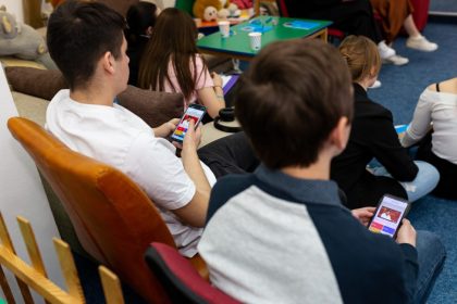 CNA ar putea propune o noua materie scolara Educatie media