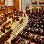 Circ total in Parlament replici dure si jigniri la dezbaterea legii culturii