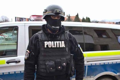 Descinderi la Cisnadie pentru santaj si lipsire de libertate