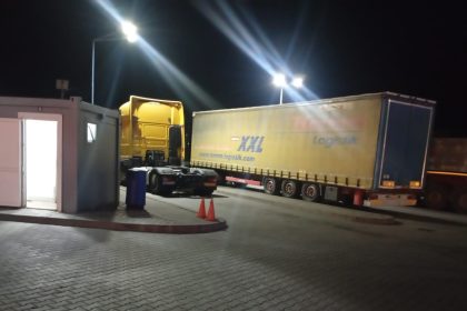 Hoti fantoma prin statiile PECO din Sibiu