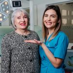 Legatura intre bolile parodontale si esecul implantului dentar