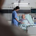 Lege noua butoane de panica si camere video in spitale