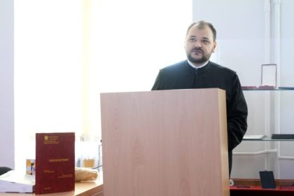 Parintele Daniel Hlodec a devenit doctor in Teologie