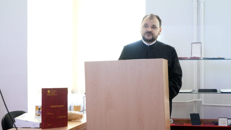 Parintele Daniel Hlodec a devenit doctor in Teologie