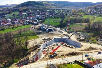Pas important pe Autostrada Sibiu Pitesti CNAIR a semnat un nou contract