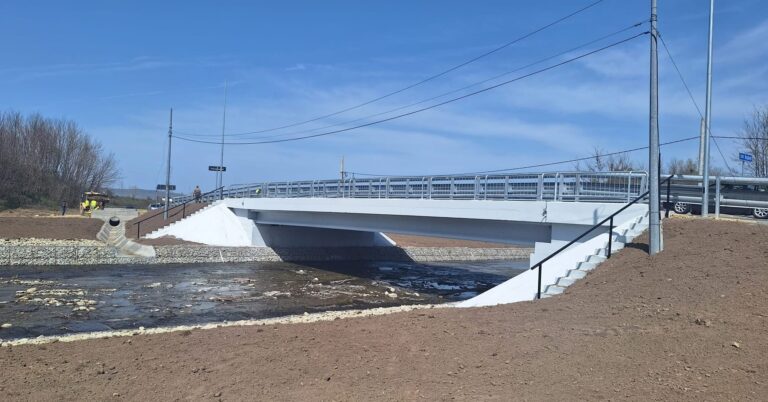 Podurile reabilitate de Consiliul Judecean Sibiu finalizate Drumuri mai sigure pentru soferi
