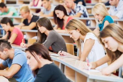 Proiectul burselor studentilor in consultare publica