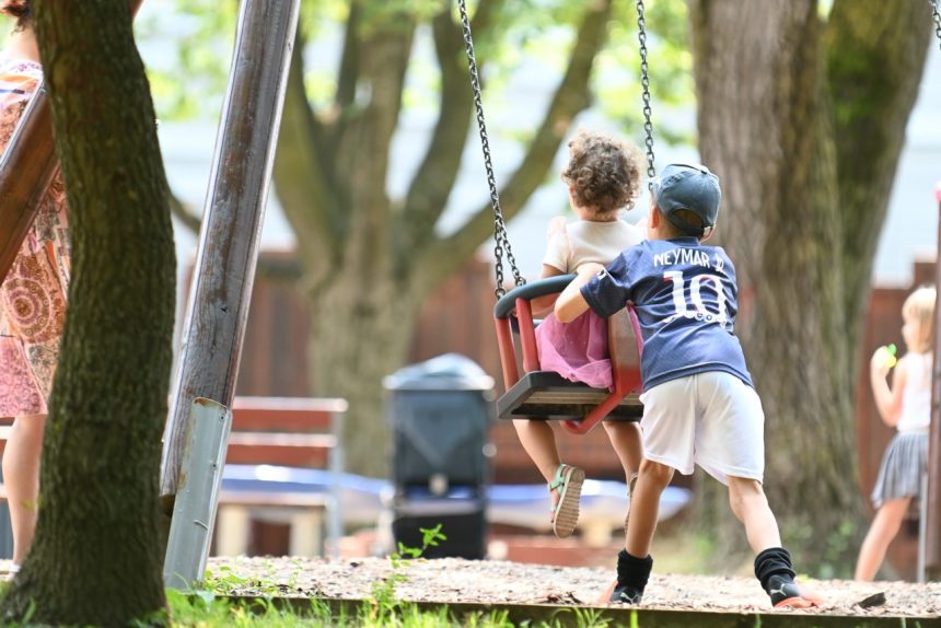 Sondaj Romanii sunt pesimisti in legatura cu viitorul