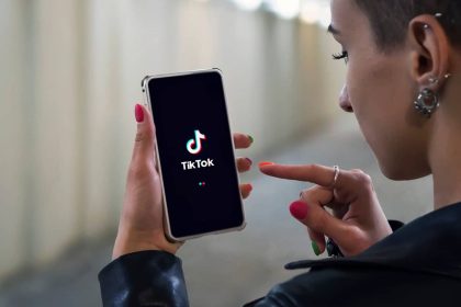 TikTok U S evaluat la 14 miliarde de dolari Murdoch si Dell devin actionari