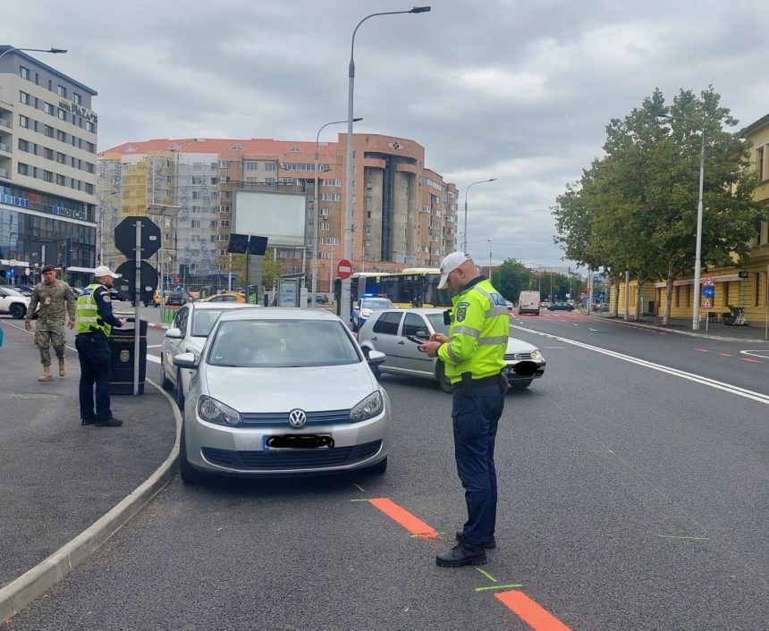 Val de amenzi in 15 minute soferii care au parcat aiurea pe Calea Dumbravii
