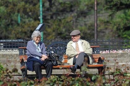 premierul clarifica varsta standard de pensionare ramane neschimbata