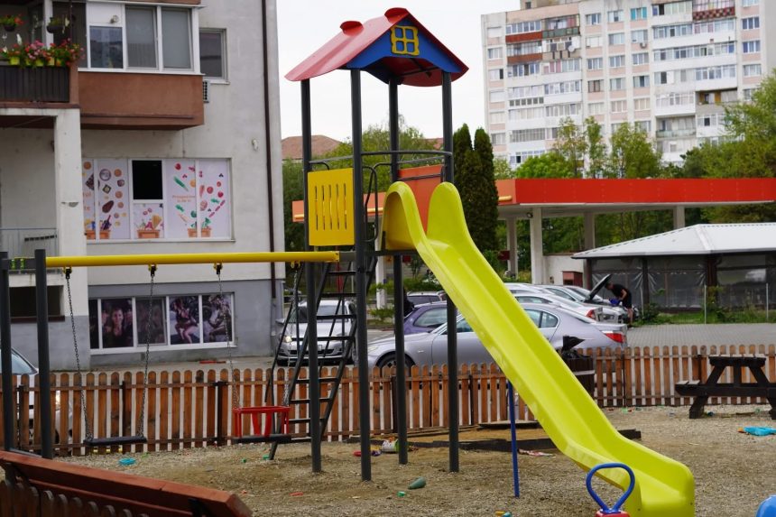 primul proiect de bugetare participativa din cisnadie loc de joaca nou pentru copii