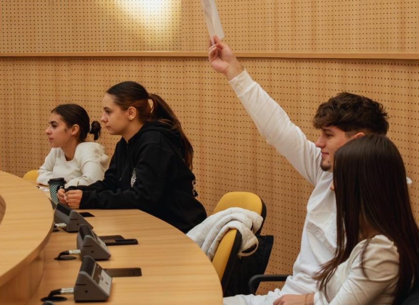 scandal de abuz in consiliul elevilor sibiu demiteri si decizii subiective