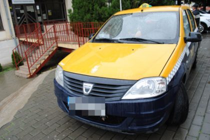 ANAF vinde un taxi sibian cu 400000 km