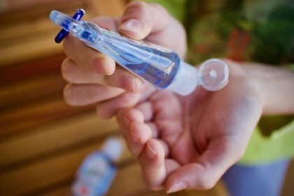 Alerte in Uniunea Europeana substanta din dezinfectanti ar putea fi interzisa